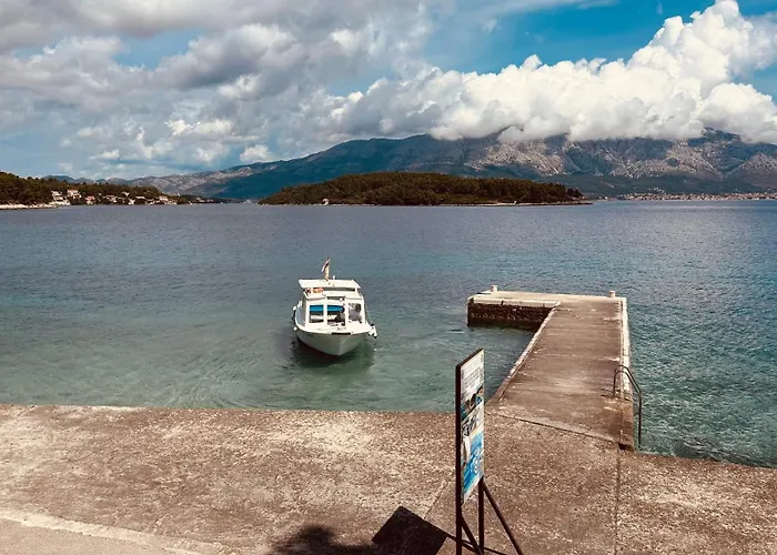 Korcula Newly Renovated D3 With Pool Lumbarda