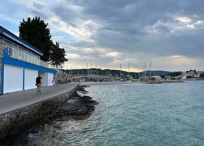 Korcula Newly Renovated D3 With Pool Lumbarda