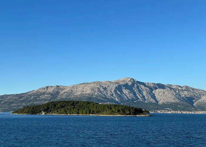 Korcula Newly Renovated D3 With Pool Lägenhet