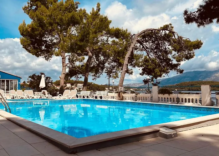 Korcula Newly Renovated D3 With Pool Lägenhet *