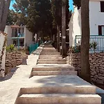Korcula Newly Renovated D3 With Pool *