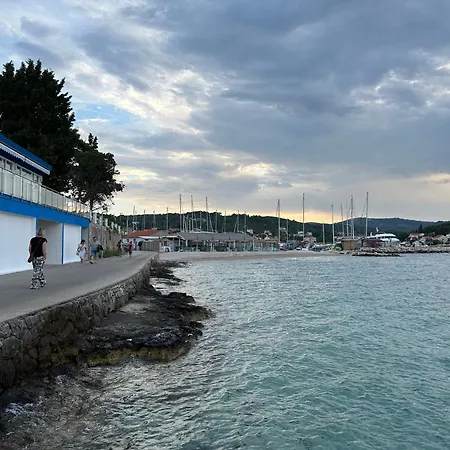 Korcula Newly Renovated D3 With Pool Lumbarda